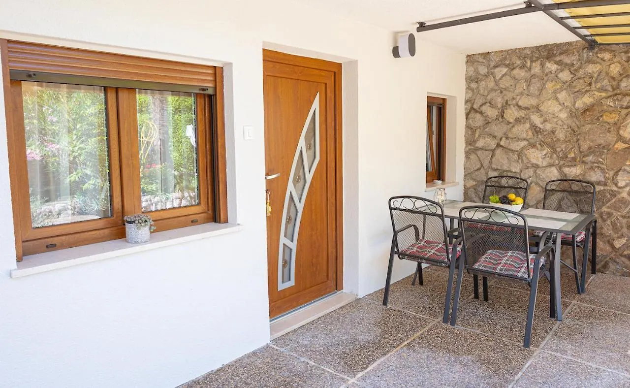 Apartment Zvane